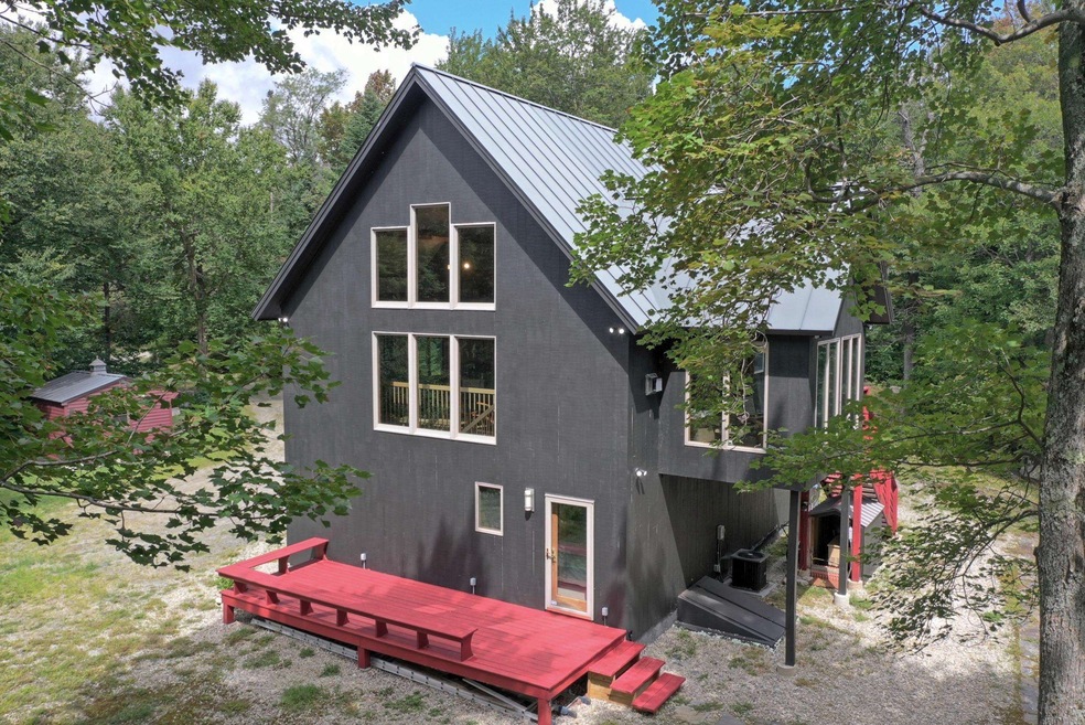 749 Old Weston Mountain Rd, Ludlow, VT 05149 - photo 1