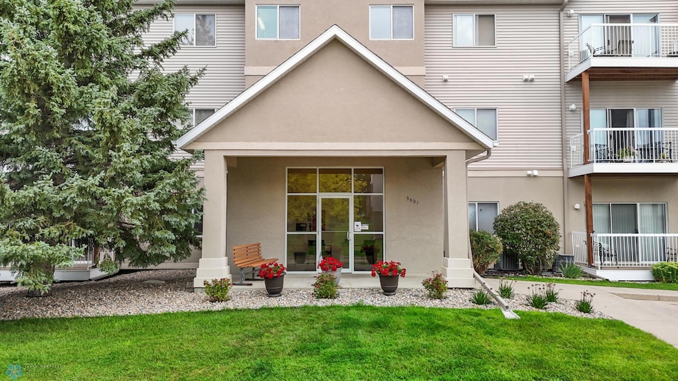 3401 28th St S unit 102, Fargo, ND 58104 - photo 1