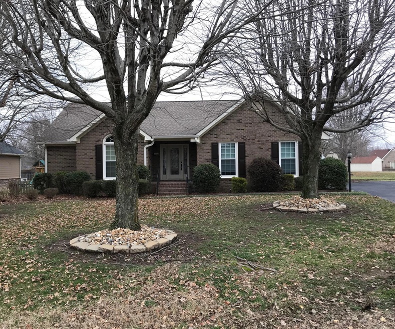 61 Robin Ln, Manchester, TN 37355 - photo 1