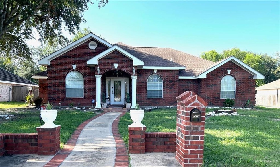 1418 Mackenzie Dr, Weslaco, TX 78596 - photo 1