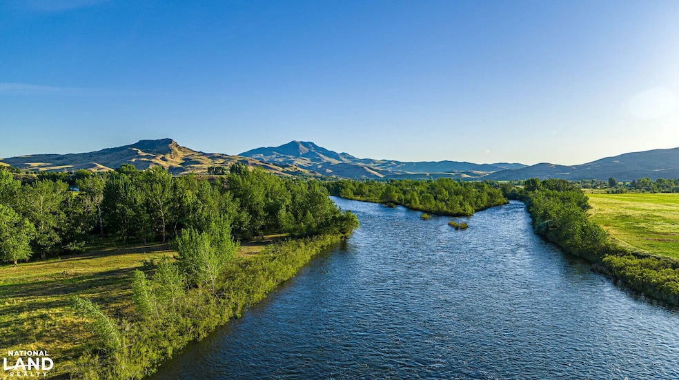 1111 E Idaho Blvd, Emmett, ID 83617 - photo 1
