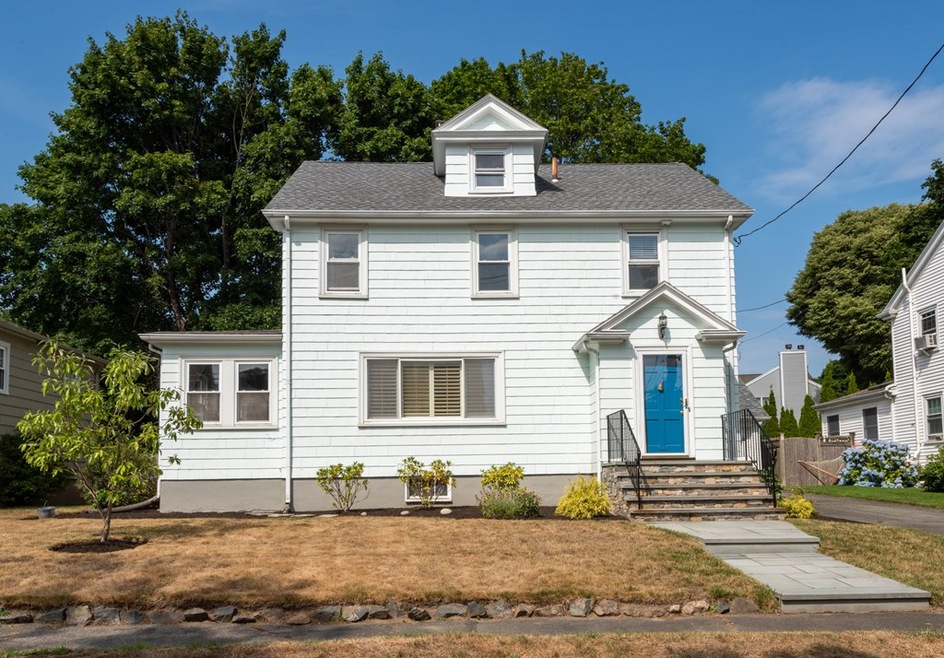 32 Auburndale Rd, Marblehead, MA 01945 - photo 1