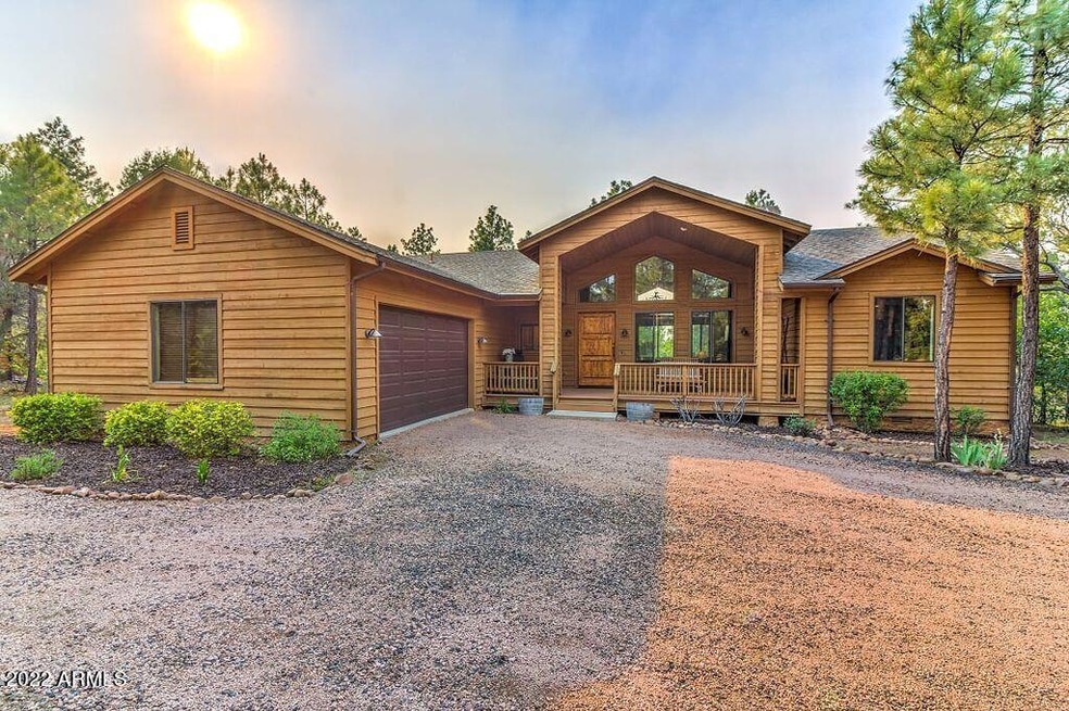 4660 Stonecrop Ln