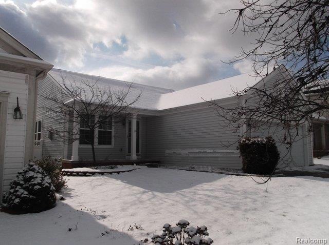 5050 Meadow Crest.JPG