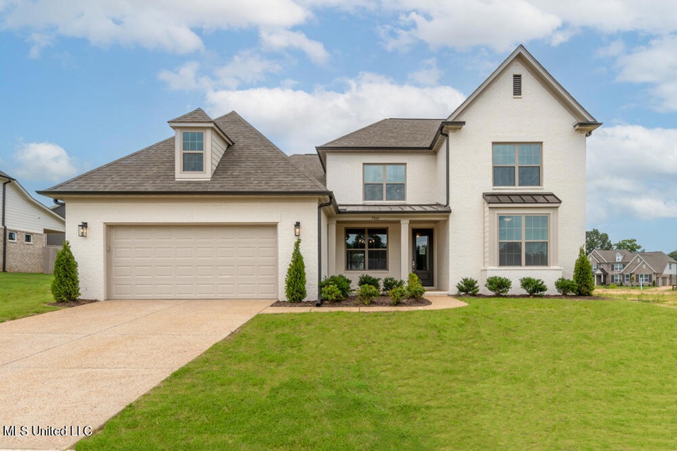 3866 Magnolia Walk_