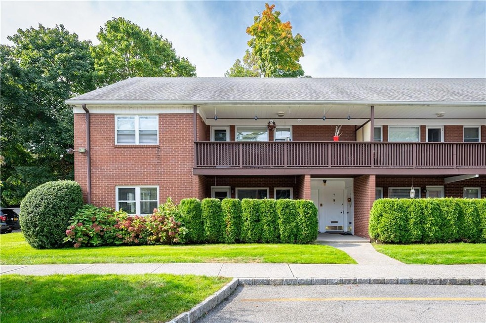 419 Tompkins Ave unit 7, Mamaroneck, NY 10543 - photo 1