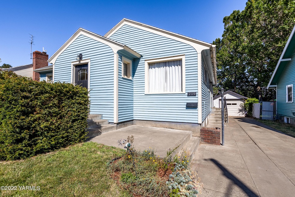 219S16th_02