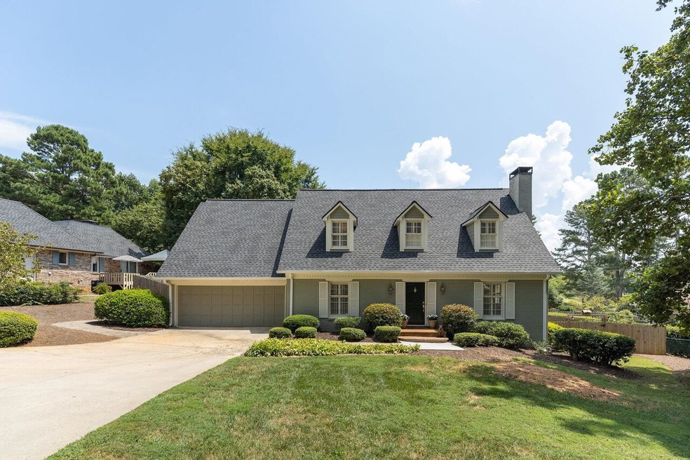 3328 Edgewood Cir, Gainesville, GA 30506 - photo 1