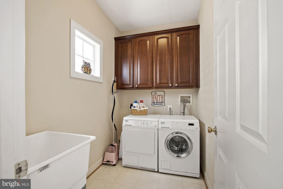 23051 Winged Elm Dr, Clarksburg, MD 20871 - photo 1