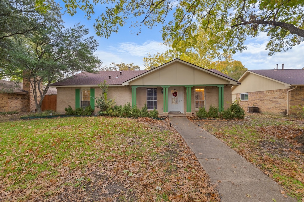 2309 Overglen Dr, Plano, TX 75074 - photo 1