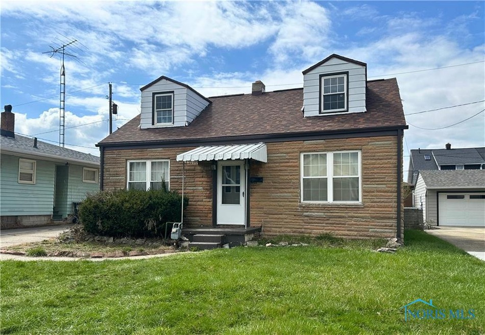 4865 296th St, Toledo, OH 43611 - photo 1