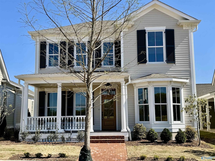 For Sale $885,600 • Co-Listing Agent