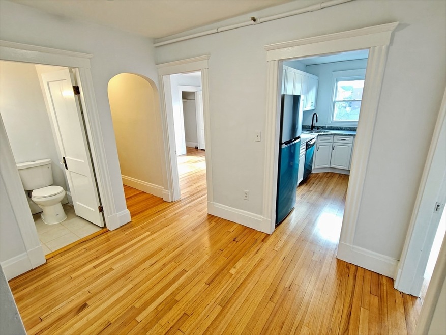 42 W Baltimore St unit 38, Lynn, MA 01902 - photo 1