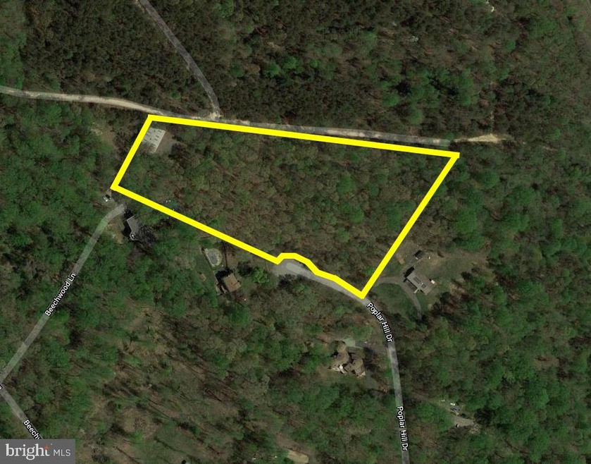 8435 Poplar Hill Dr, Clinton, MD 20735 - photo 1