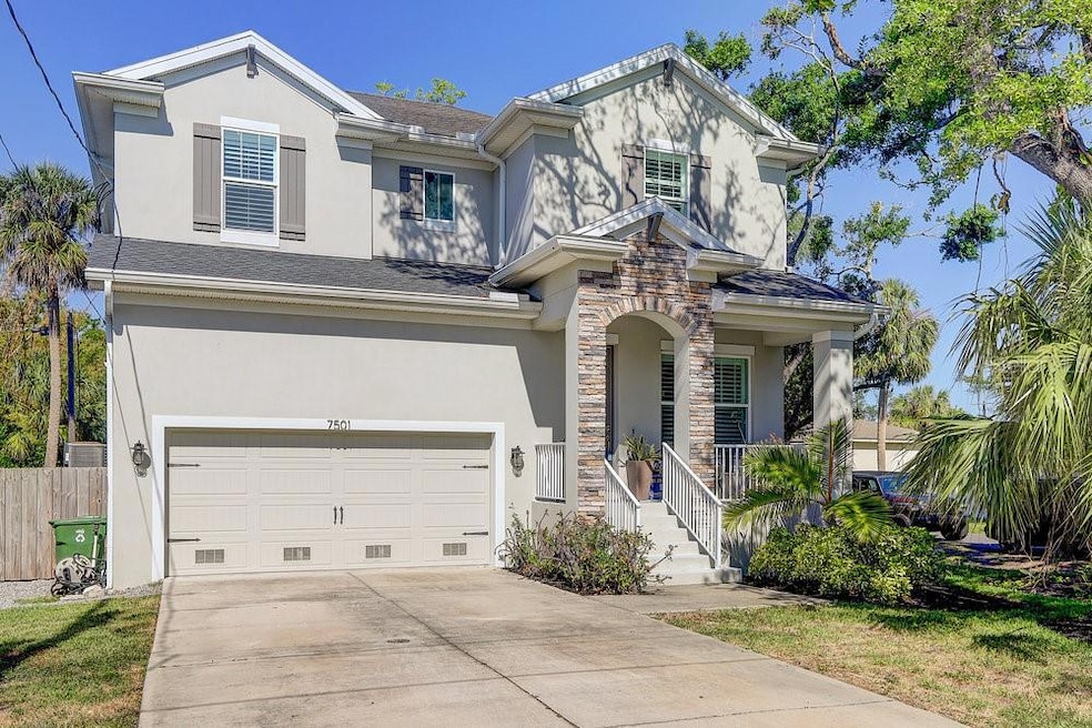Sold $640,000 • Co-Listing Agent