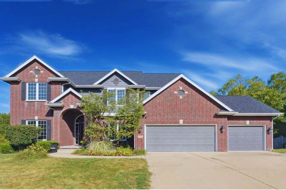 3703 149th St, Urbandale, IA 50323 - photo 1