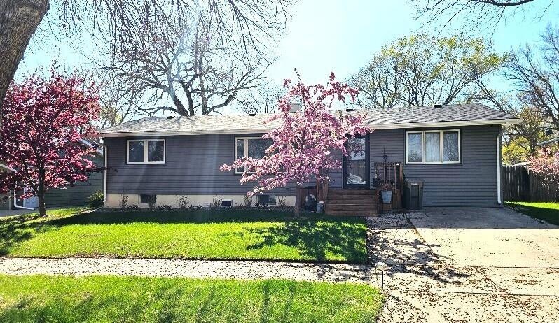 For Sale $373,500 • Co-Listing Agent