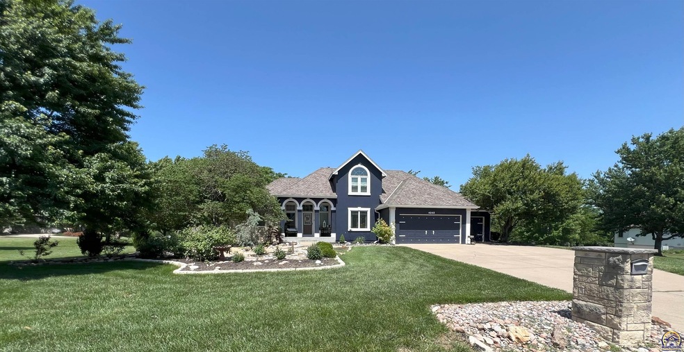 4245 SW Eagle Point Rd, Topeka, KS 66610 - photo 1