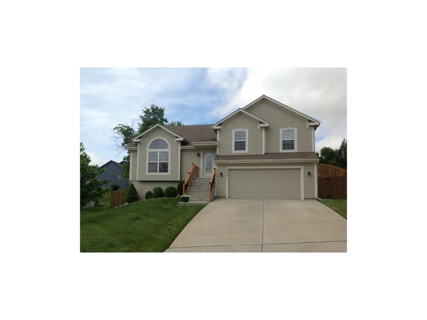 20811 W 71st Terrace, Shawnee, KS 66218 - photo 1