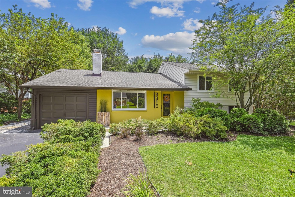 3315 Nevius St, Falls Church, VA 22041 - photo 1