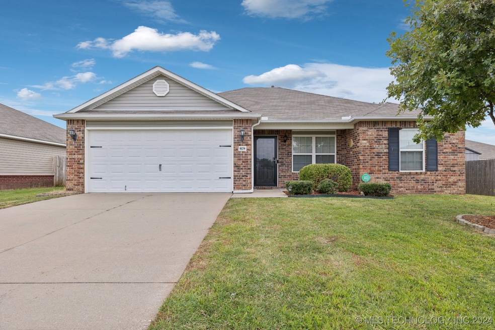 9174 S 251st East Ave, Broken Arrow, OK 74014 - photo 1