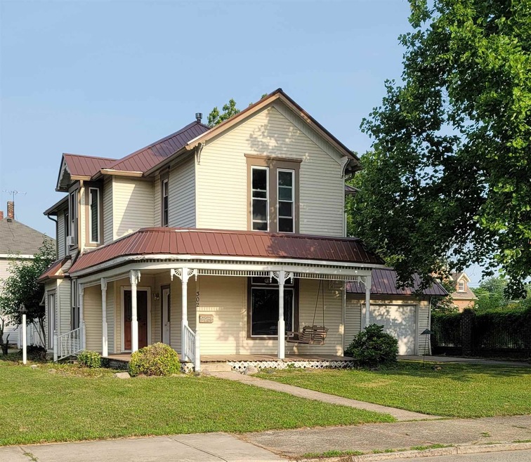 302 N West St, Tipton, IN 46072 - photo 1