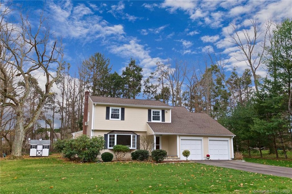 32 Purdy Rd E, Norwalk, CT 06850 - photo 1