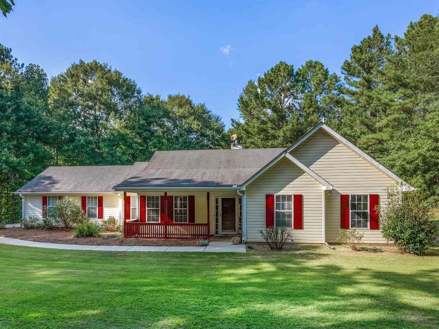 1267 Coan Dr, Locust Grove, GA 30248 - photo 1