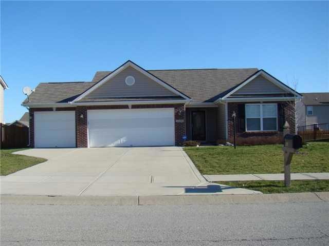 Exterior Front. Charming 3 bed / 2 bath Ranch with 3 car garage!