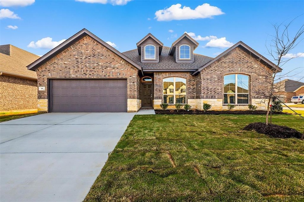 104 Colonial Dr, Joshua, TX 76058 - photo 1