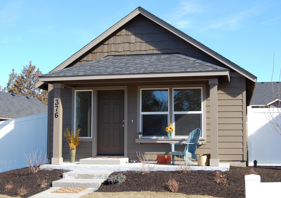 1222 NW 25th St, Redmond, OR 97756 - photo 1