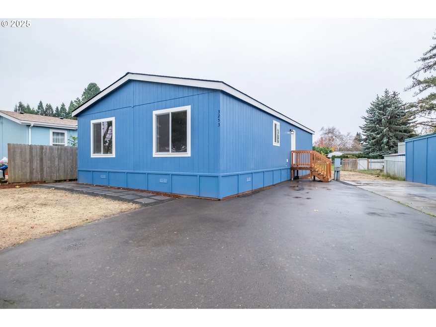 3253 Comber Ct NE, Salem, OR 97305 - photo 1