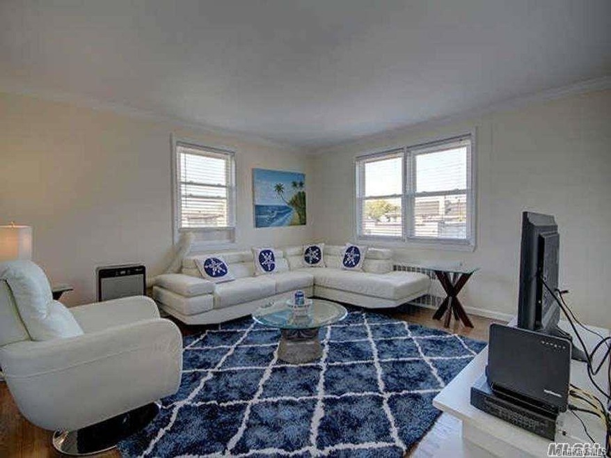 2 Buxton St unit upper, Lido Beach, NY 11561 - photo 1