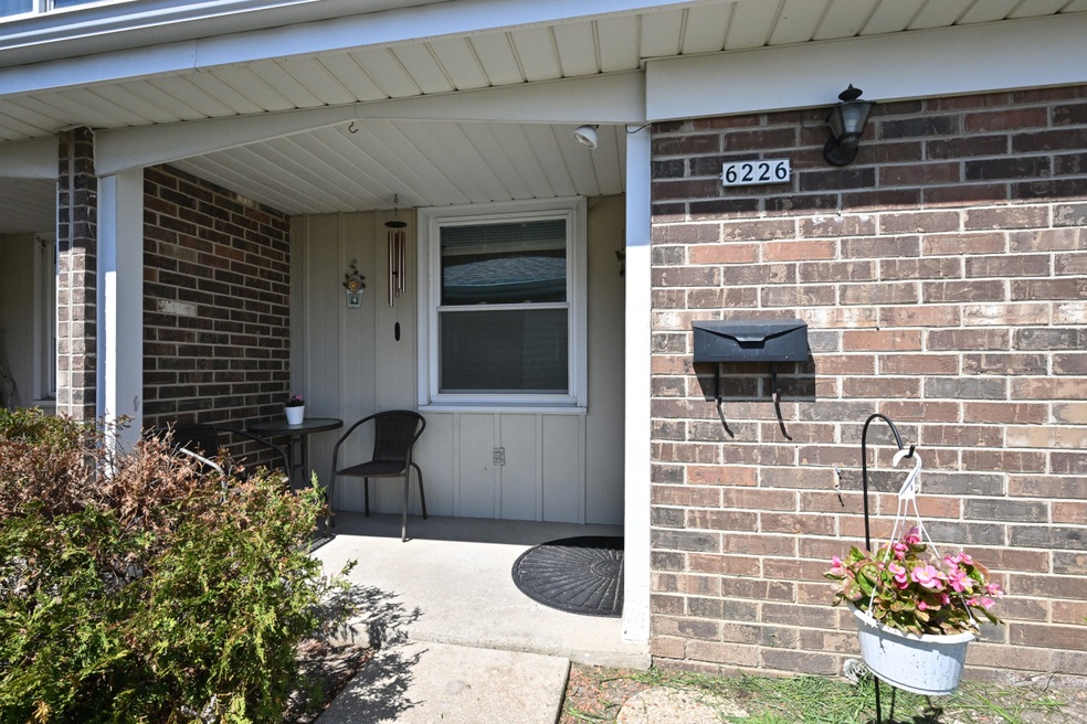 Cute Covered Entry
