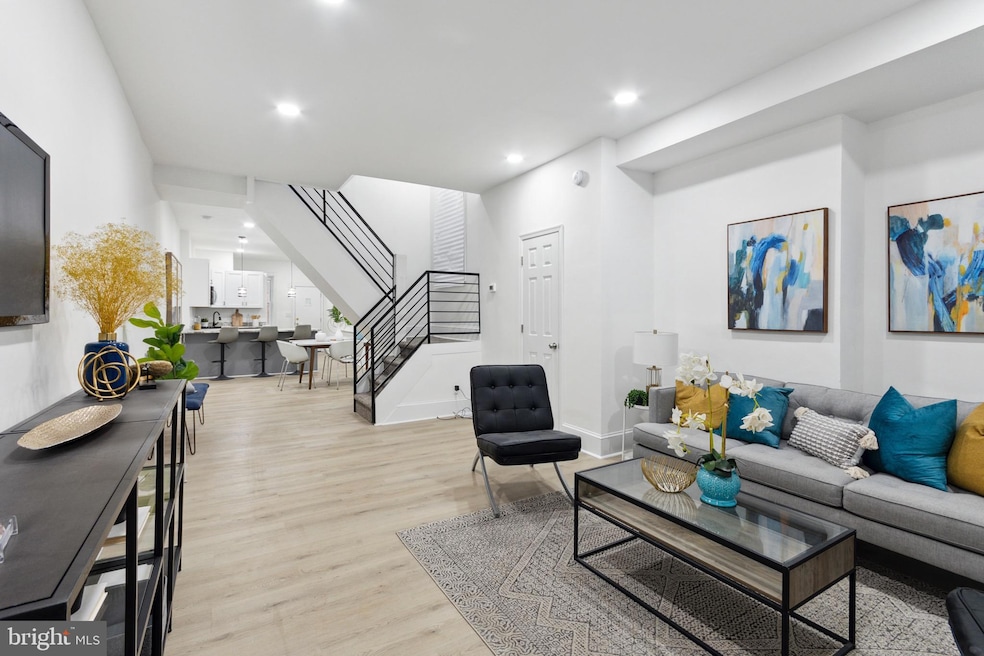 Under Contract $289,900