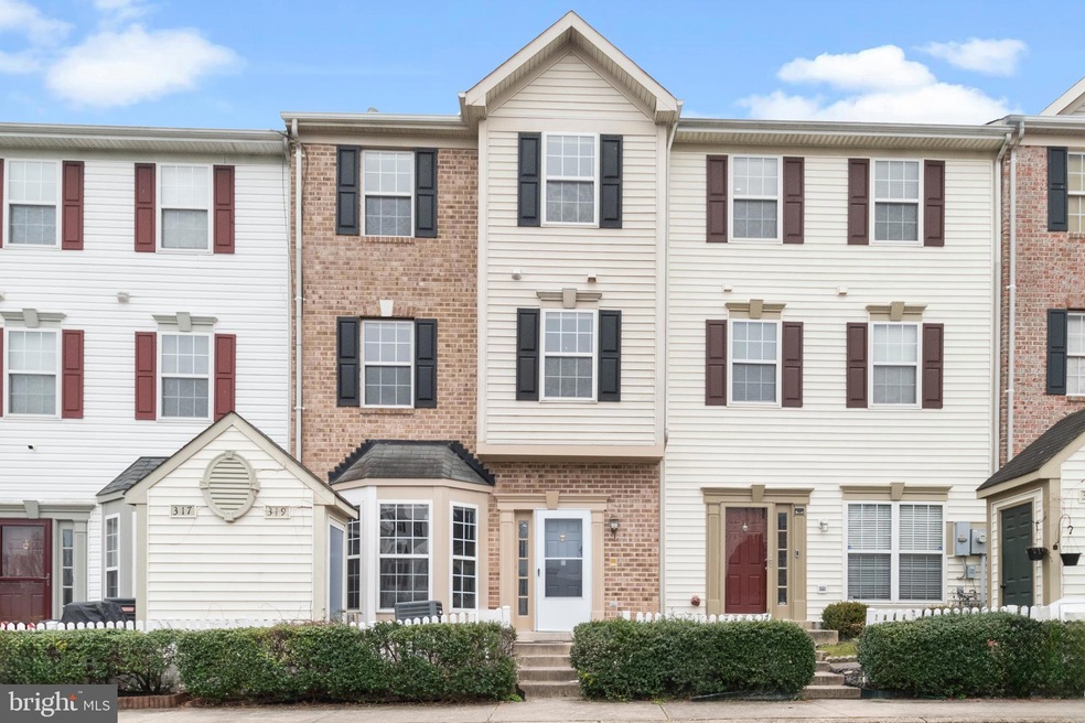 319 Assembly Point Ct, Odenton, MD 21113 - photo 1