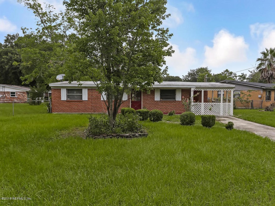 7541 Leroy Dr, Jacksonville, FL 32244 - photo 1