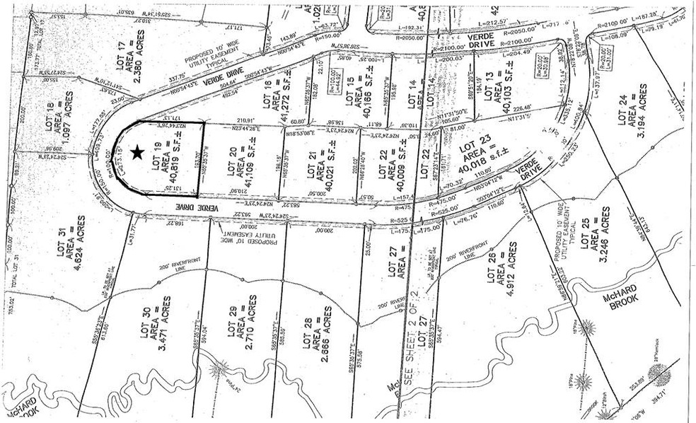 92 Verde Dr, Greenfield, MA 01301 - photo 1