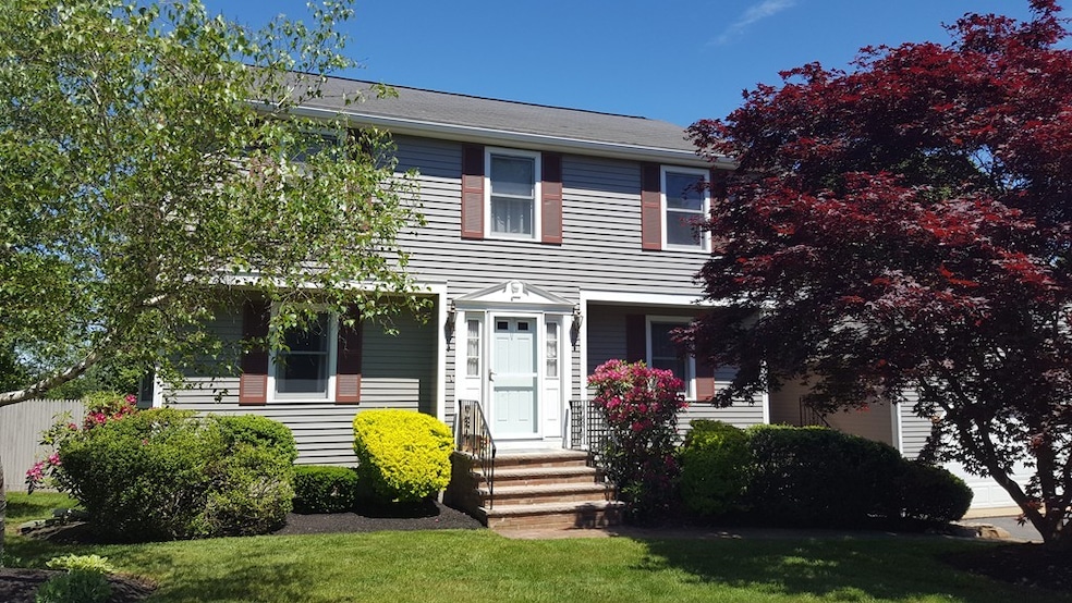 126 Essex Heights Dr, Weymouth, MA 02188 - photo 1