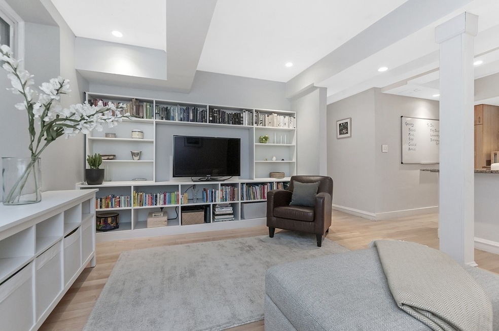 73 Park St unit B, Brookline, MA 02446 - photo 1