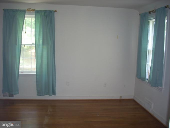 3809 49th St NW, Washington, DC 20016 - photo 1
