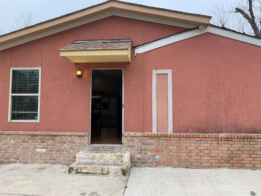 11375 Allwood St unit C, Houston, TX 77093 - photo 1