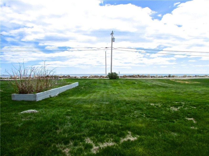 624 Ocean Ave, Wells, ME 04090 - photo 1