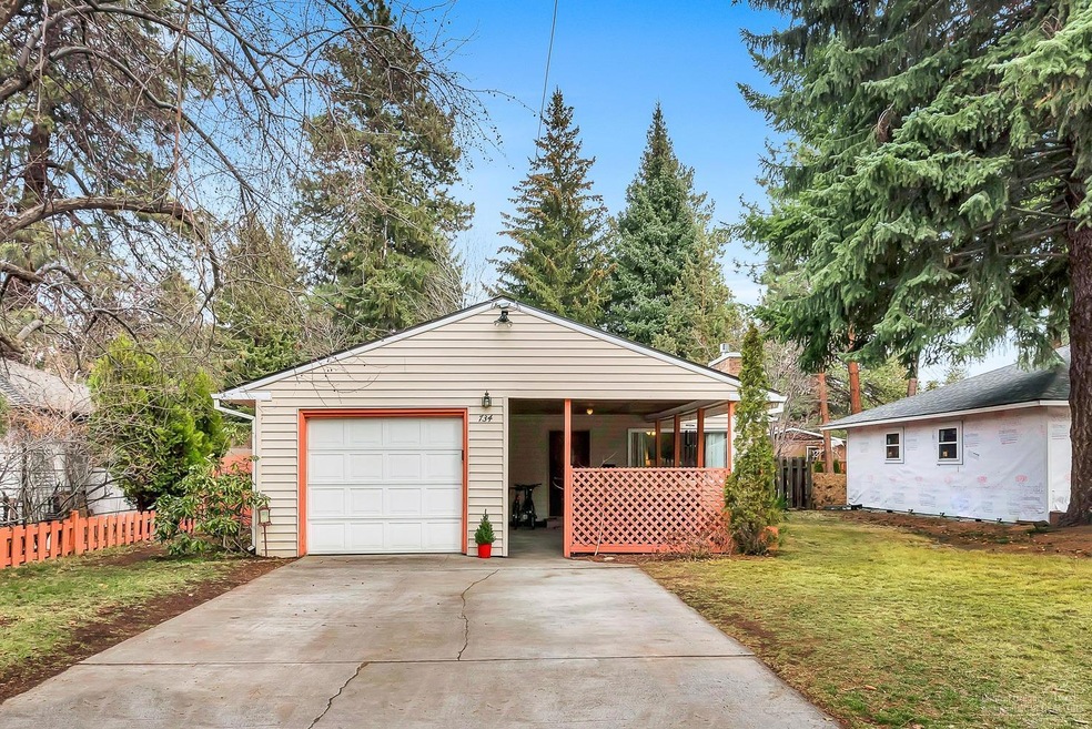 734 NE 8th St, Bend, OR 97701 - photo 1