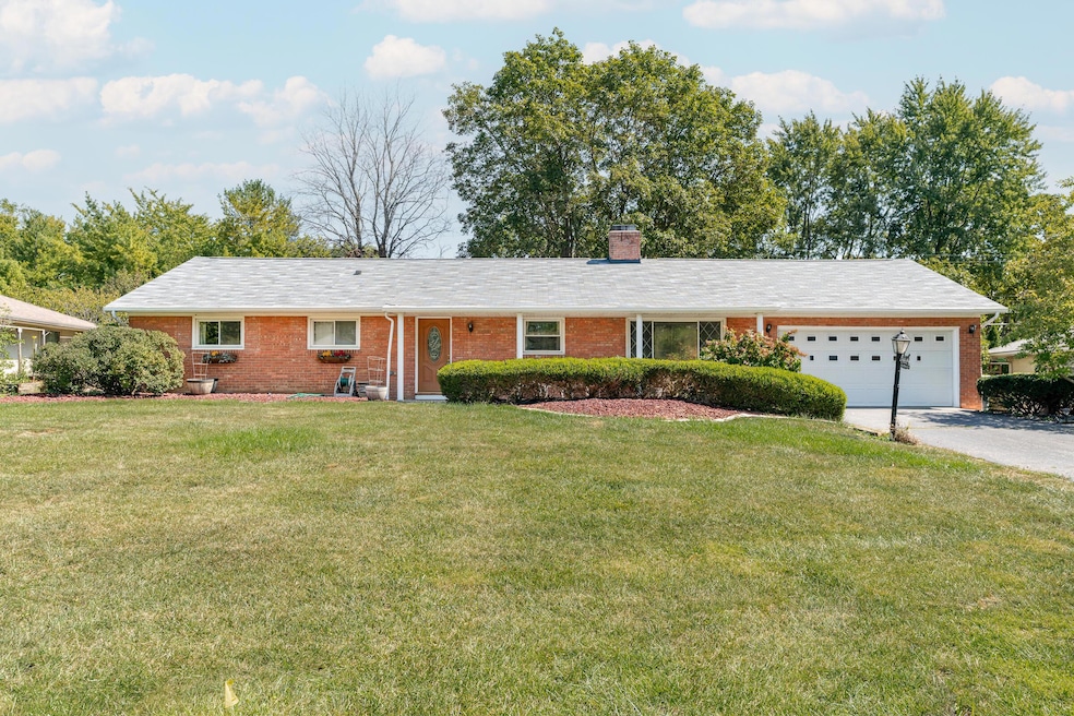 Under Contract $539,900 • Co-Listing Agent