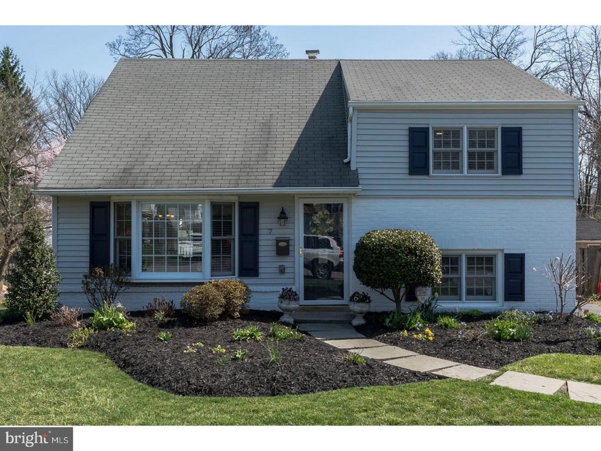 7 Sandy Ln, Malvern, PA 19355 - photo 1