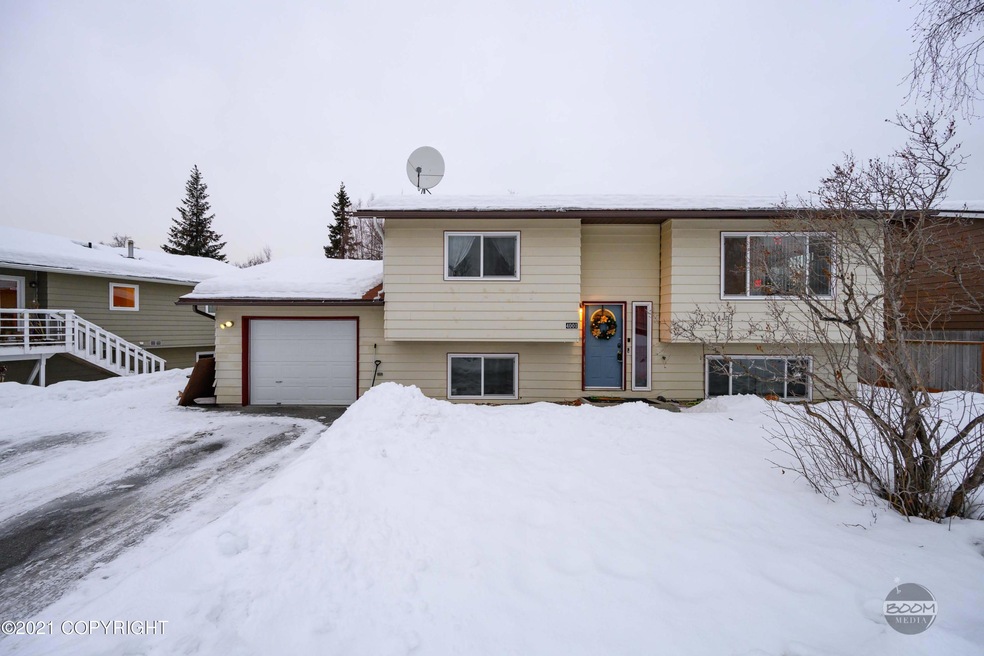 4001 Truro Dr-2