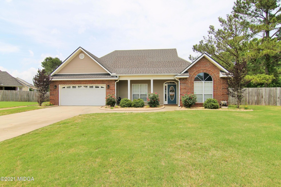 106 Emberly Ln, Warner Robins, GA 31088 - photo 1