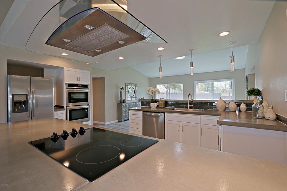 Kitchen 1