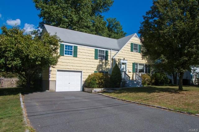 11 Tower Hill Dr, Port Chester, NY 10573 - photo 1